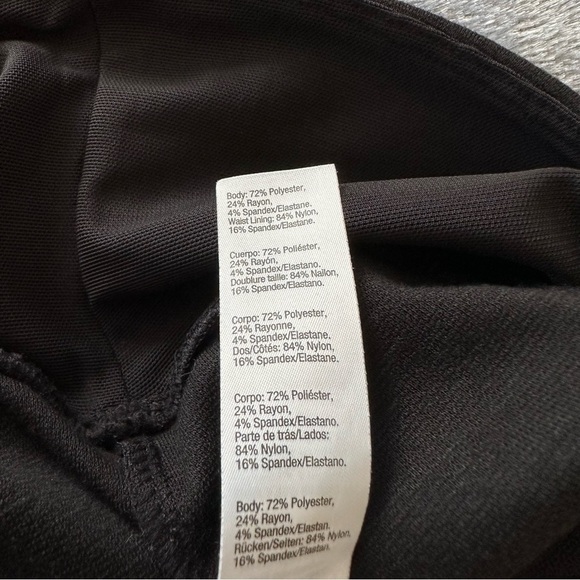 Assets Red Hot Label by Spanx High Rise Shapwear Leggings Black - Picture 9 of 13